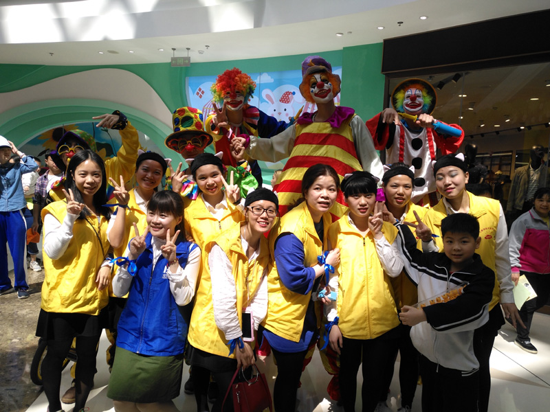 万达广场 自闭症日义卖(图14)