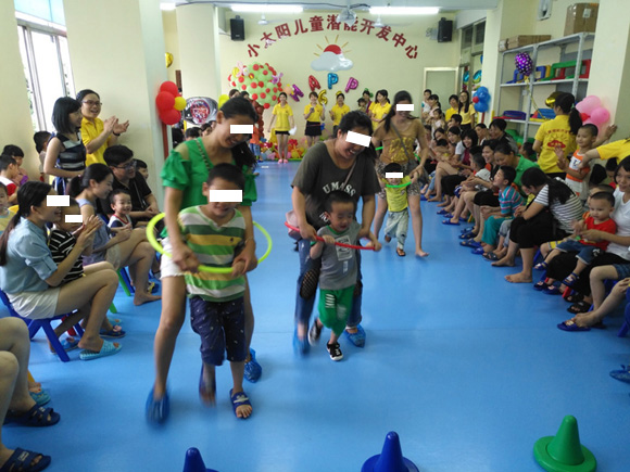 传递快乐 承载希望 六一主题活动(图16)