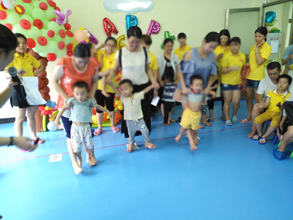 传递快乐 承载希望 六一主题活动(图21)