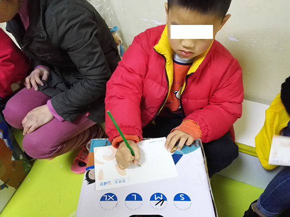 壹基金温暖包 暖暖的很贴心(图9)