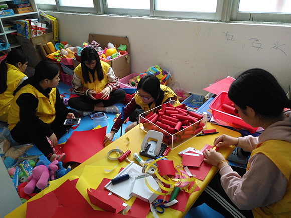 春节主题环境布置(图10)