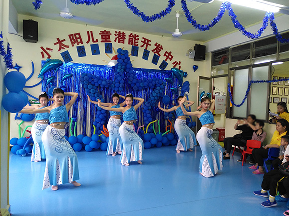 “国际自闭日”趣味亲子活动(图41) “国际自闭日”趣味亲子活动(图41)