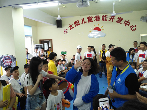 粤港澳服饰联盟义工队探访(图23)