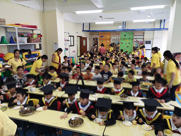 2018毕业典礼(图5) 2018毕业典礼(图5)