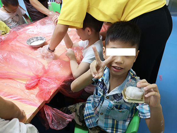 亲子DIY冰皮月饼(图13)