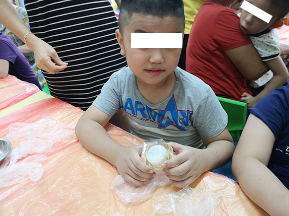 亲子DIY冰皮月饼(图17)