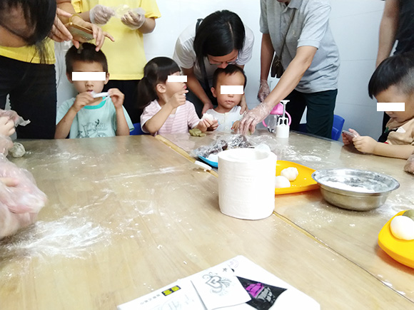 亲子DIY冰皮月饼(图24)