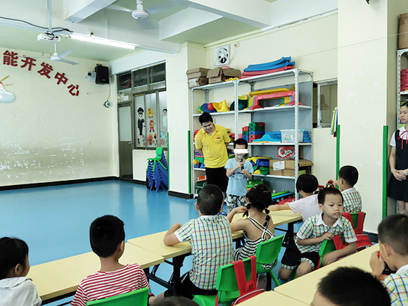 华逸幼儿园与小太阳的交流活动(图4)