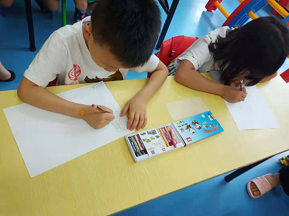 华逸幼儿园与小太阳的交流活动(图9)