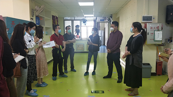 同行机构到小太阳参观交流(图1)