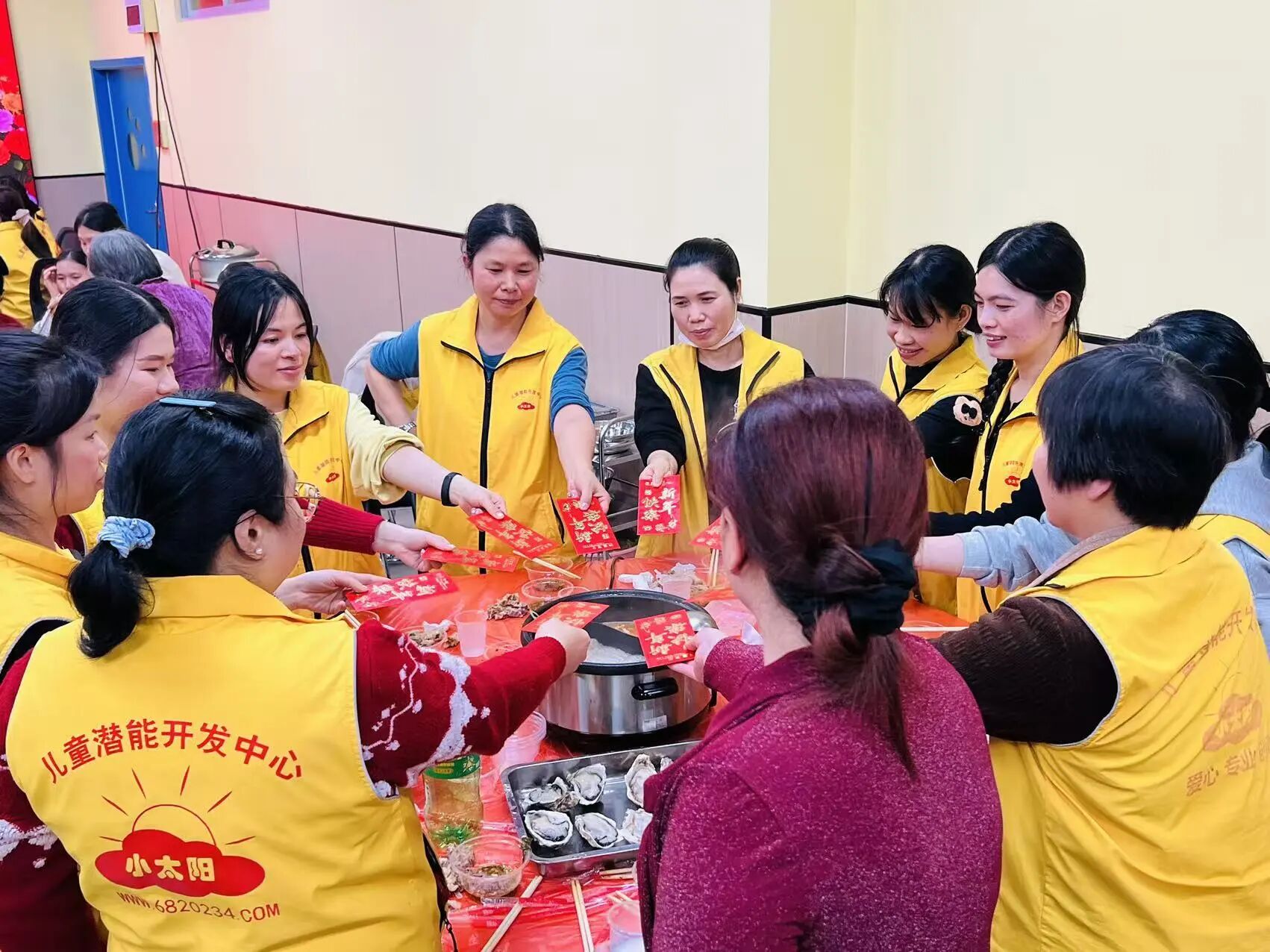 耕耘 · 拾光 · 致远 —— 年终总结大会(图11) 耕耘 · 拾光 · 致远 —— 年终总结大会(图11)