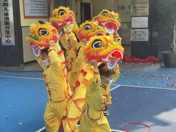 【里程碑时刻】小太阳“国际行为分析师实操示范基地(IBA-ABC)”正式揭牌!(图10) 国际行为分析师实操示范基地正式揭牌(图10)