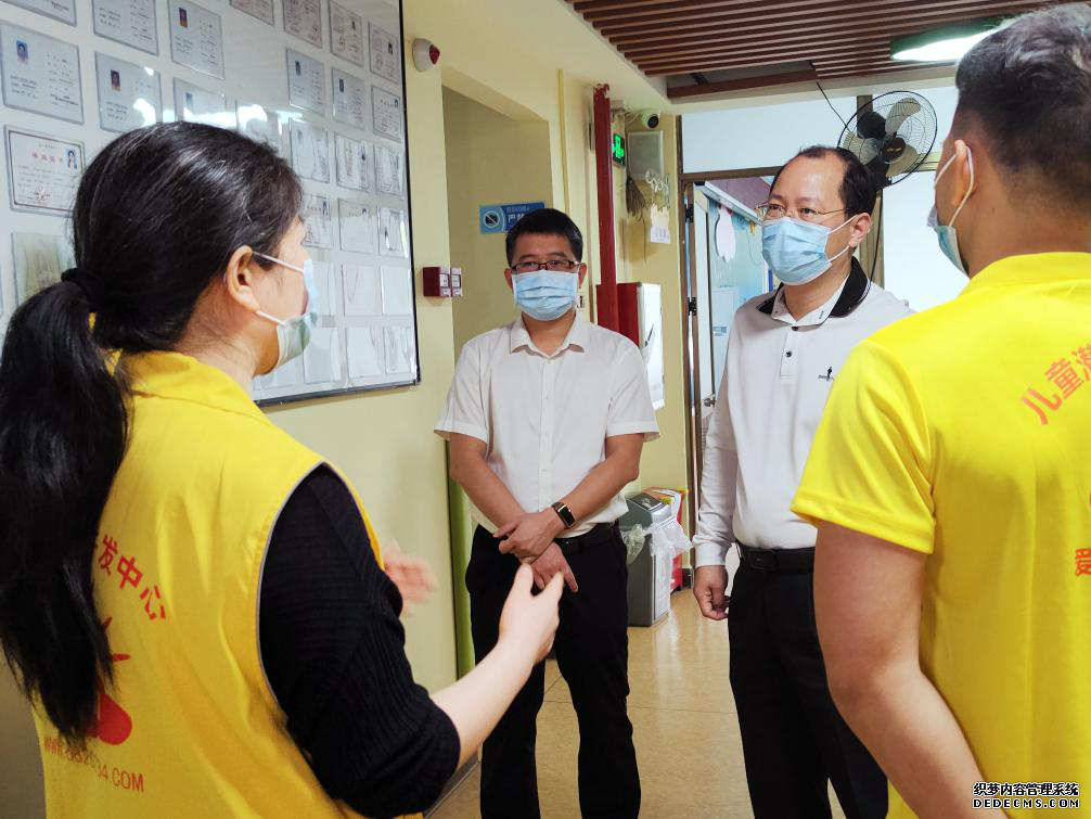 清新区委刘书记到小太阳检查工作(图1)