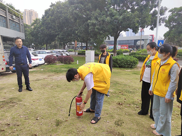 同心消防知识培训暨安全疏散演练(图4)