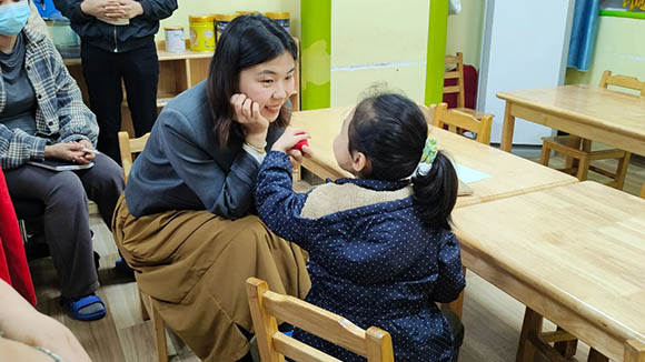 小太阳携手广州亮晶晶教育-自闭症日活动(图7) 小太阳携手广州亮晶晶教育-自闭症日活动(图7)
