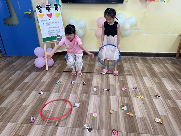 “多彩童年,快乐无限”小太阳儿童节活动(图10) “多彩童年,快乐无限”小太阳儿童节活动(图10)