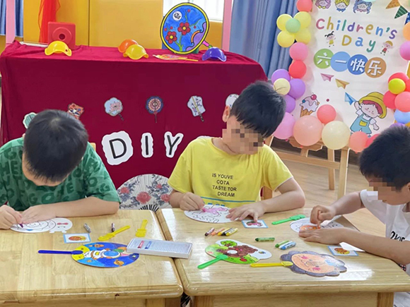 “多彩童年,快乐无限”小太阳儿童节活动(图15) “多彩童年,快乐无限”小太阳儿童节活动(图15)